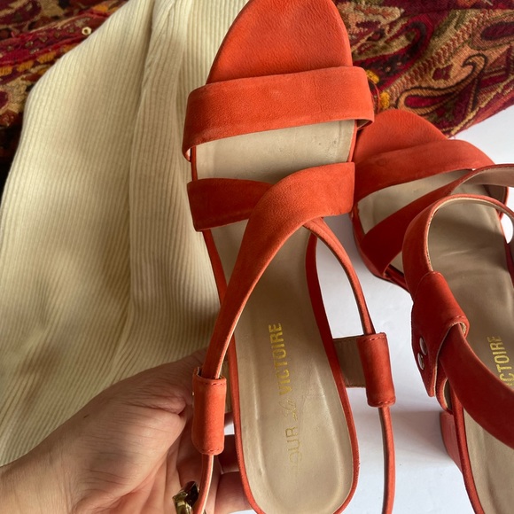 Pour La Victoire Coral Pump Heeled Sandals - Picture 5 of 13